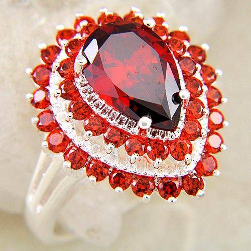 EXQUISITE! 3.42ct Cr. Garnet 925 Silver Dress Ring. Size 7 / O / 17.3mm
