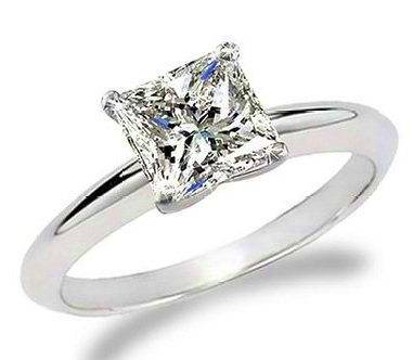 BEAUTIFUL! Sparkling 1.99ct Princess Cut Engagement ring. Size 7 / N+
