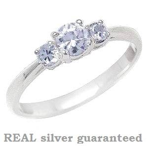 Size 7 / O - Brand New Lovely 0.35ct Lavender CZ .925 Solid Silver Ring