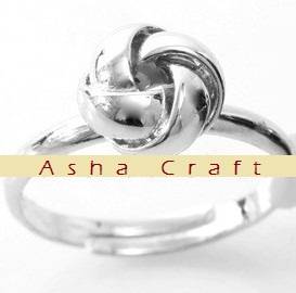 Size 7 / O - Brand New Antique Style Knot 18krgp Ring