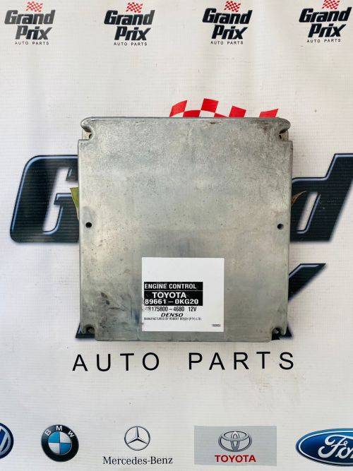 07-13 TOYOTA HILUX 2.5 D4D 2KD-FTV ECU COMPUTER BOX 8961-0KG20 RB175800-4680 12V