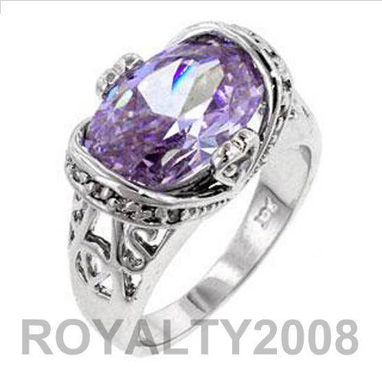 Antique Style Ring - Size 7