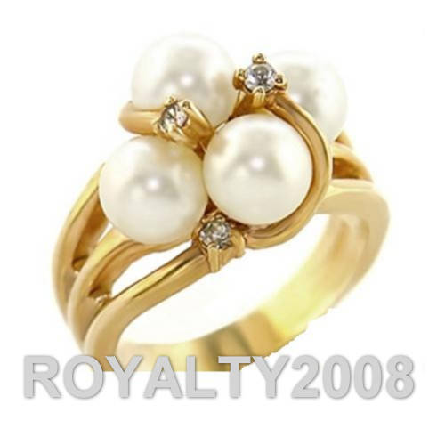 Gorgeous Pearl Cluster Ring - Size 6