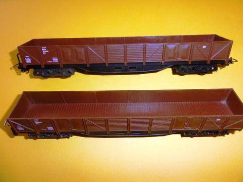 LIMA- #309043-GERMAN WAGONS X 2- EXCELLENT!