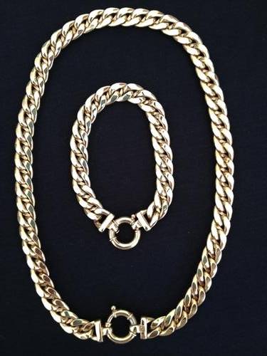STUNNING 9 CT WHITE AND YELLOW GOLD LINK CHAIN AND BRACELET