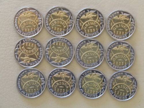 2000 SMILEY MANDELA R5 & GRIQUA TOWN 1815-2015 COMMEMORATIVE R5'S : 50 COINS