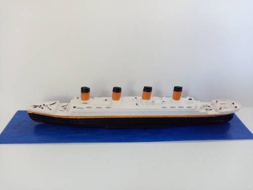 Titanic Hard Rubber model