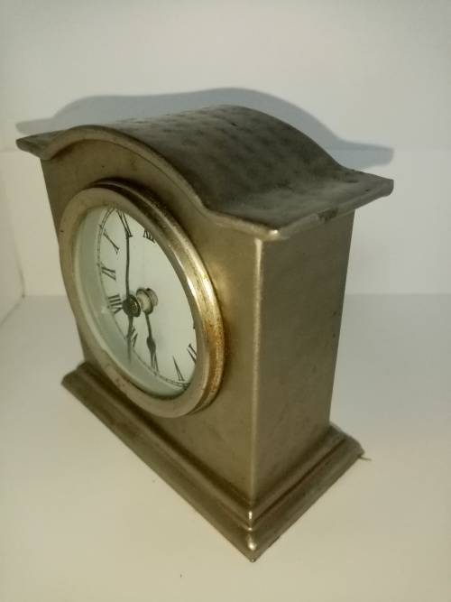 Metal Mini Mantelpiece Clock