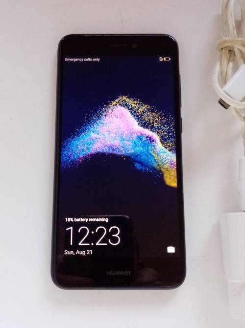 Huawei P8 Lite like new