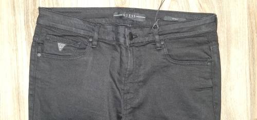 100% Original Guess Jeans - Mens Skinny Jeans Size : W31L32 (Retail R1299)