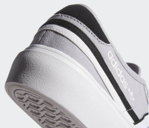 100% Original Mens Adidas Delpala FV0637 Shoes - UK9 (Retail R1299)
