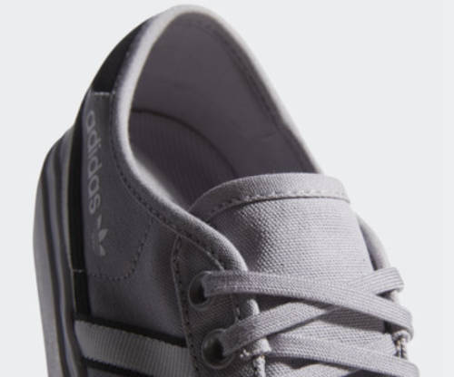 100% Original Mens Adidas Delpala FV0637 Shoes - UK9 (Retail R1299)