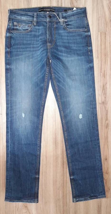 100% Original Guess Jeans - Mens Slim Straight Jeans Size : W32L34 (Retail R1299)