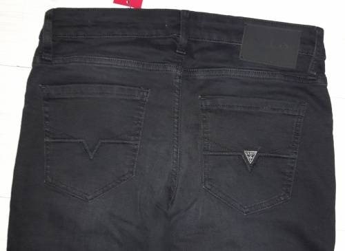 100% Original Guess Jeans - Mens Skinny Jeans Size : W33L34 (Retail R1299)