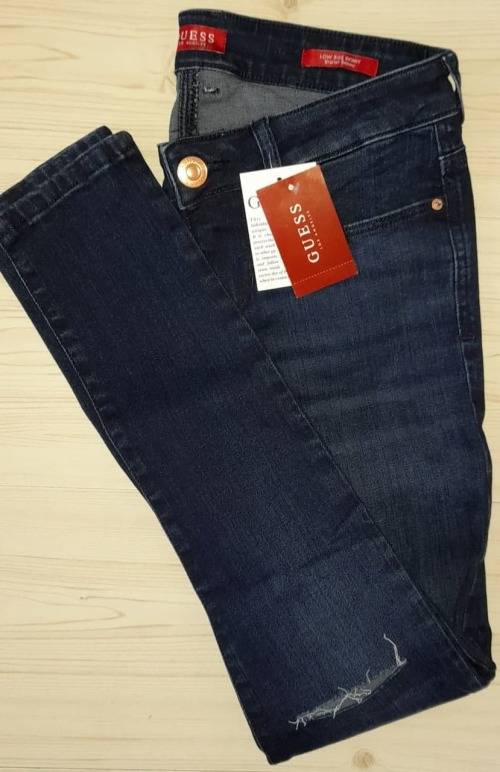 100% Original Guess Ladies Jeans - Guess Size 26 (SA Size 32) RETAIL R999 (Low Rise Skinny)