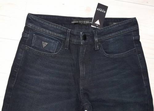 100% Original Guess Jeans - Mens Jeans Slim Straight Size : W32L32 (Retail R1299)