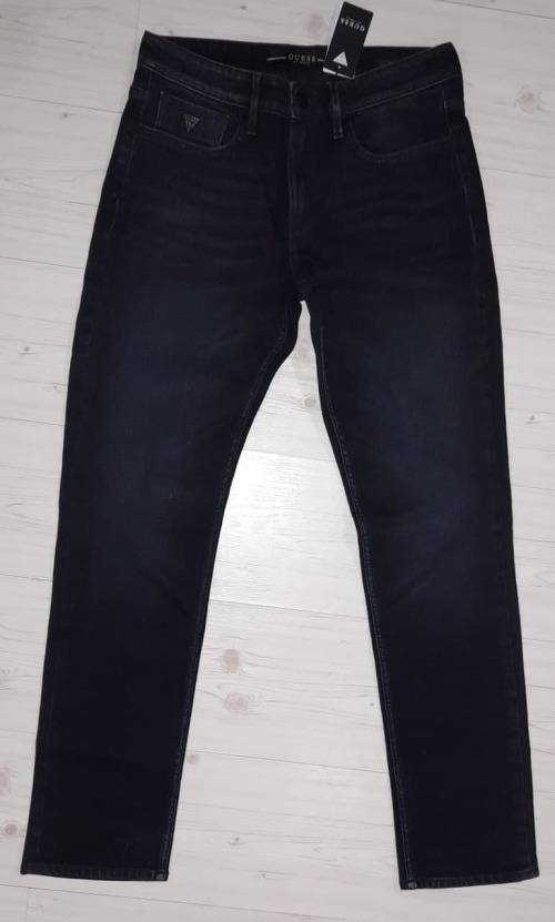 100% Original Guess Jeans - Mens Jeans Slim Straight Size : W32L32 (Retail R1299)