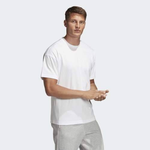 100% Original Adidas DT0939 MH Plain Tee - Large  (Retail R599)