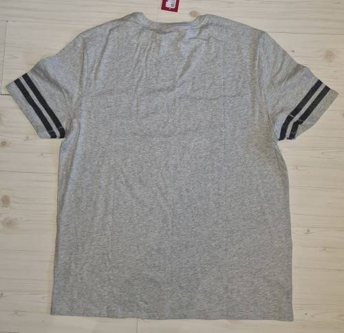 100% Original Mens Guess T-Shirt - Medium (Retail R599)