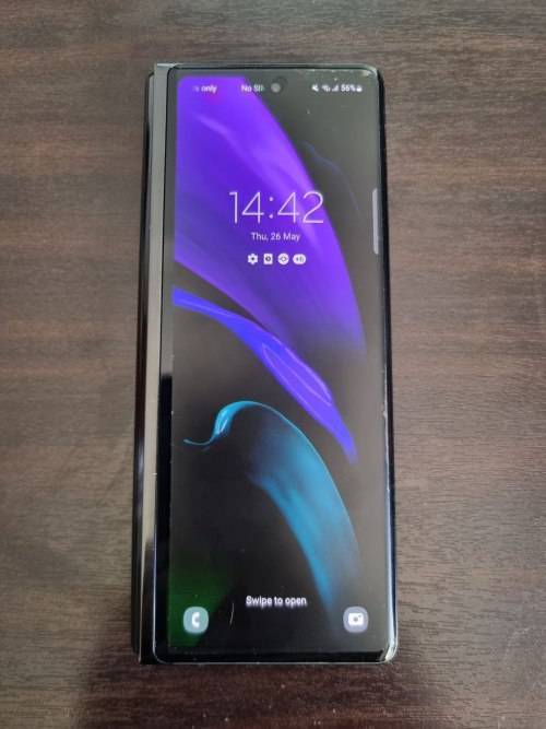 Samsung Galaxy Z Fold 2 5G 256GB - Almost perfect condition (9.9 out of 10)