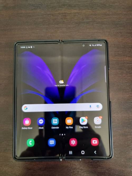 Samsung Galaxy Z Fold 2 5G 256GB - Almost perfect condition (9.9 out of 10)