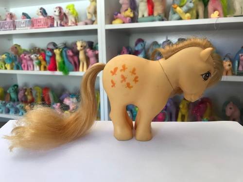 My Little Pony - Flat Foot Collector`s Pose - Butterscotch (1982)