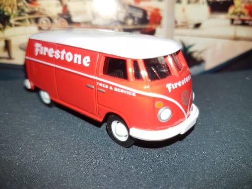 GREENLIGHT VOLKSWAGEN PANEL BUS FIRESTONE GERMAN EDITION SERIES 5