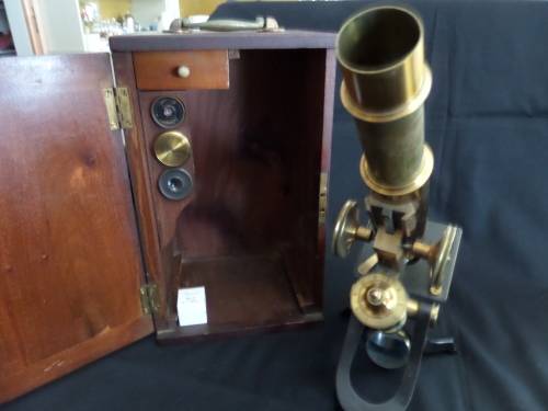 H Hughes & Sons Ltd Microscope 1917 with Accessories in Wooden Box  26 cm