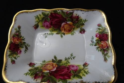 Royal Albert Old Country Roses  Sweet Dish -  12.5 x 9.5 cm