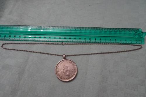 Stunning 925 Pendant with a 1952 Silver Five Shilling Coin and a 925 Silver Necklace