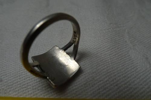 Stunning Sterling Silver Ring with a Lion Motive 4.5 grams -  18 mm Dim