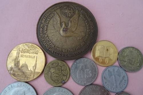 Lot of International Coins and Medallions (Bid for the Lot)