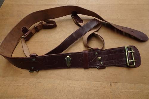 Stunning Vintage South African Defence Force Officers Sam Browne Belt and Cross-Strap Stamped 1941