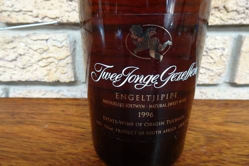 Sealed 750 Ml 1996 Twee Jonge Gezellen "Engeltjipipi" Natural Sweet Wine