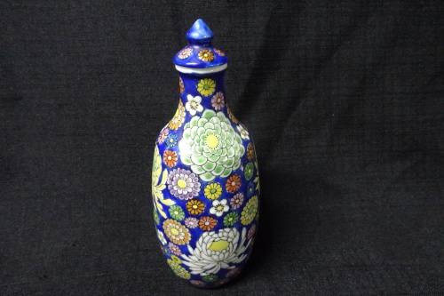 Beautiful Handpainted Japanese Pottery Set Small Jar With Lid, Five Small Bowls and One Small Saucer