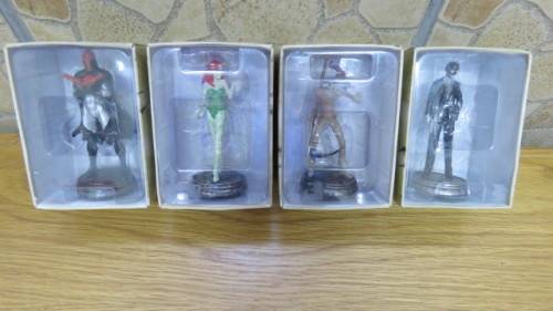 4 Boxed DC Comics Super Heroes/Villains Black Mask/Scarecrow/Poison Ivy/Red Hood and The Outlaws