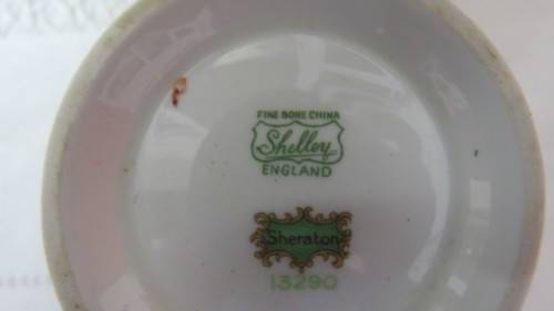 Pretty Vintage Shelley Fine Bone China Footed Creamer #13290. Made in England.