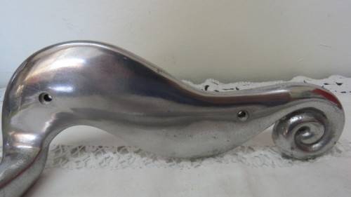 Gorgeous Vintage Carrol Boyes (1954-2019) Aluminium `Wave` Paper Towel Rail 34,5 x 10 x 8,5 cm