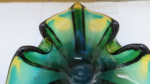 Beautiful Vintage Murano Green/Turquoise/Amber Glass Ashtray 17 x 16 cm H: 6 cm