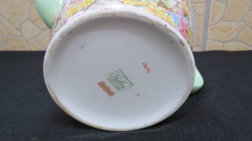 Beautiful Vintage Shelley Fine Bone China Chintz `Rock Garden` Pattern Teapot C. 1950