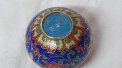 Beautiful Vintage Miniature Cloisonne Pot With Floral Design H: 5 cm
