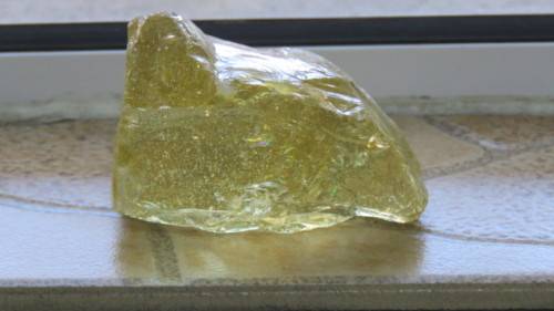 Stunning Golden Apatite Natural Stone Crystal 6,5 x 5,5 x 4 cm