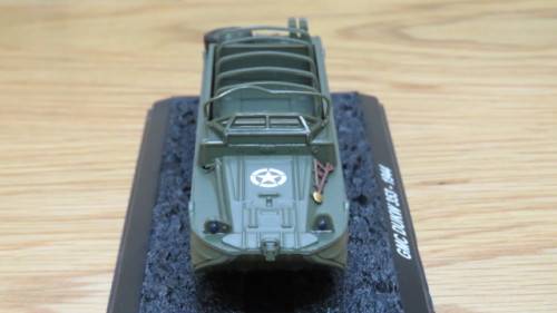 Boxed Amercom Collection GMC DUKW 353 - 1944 U.S. Military Vehicle Scale 1:72 L: 135 mm