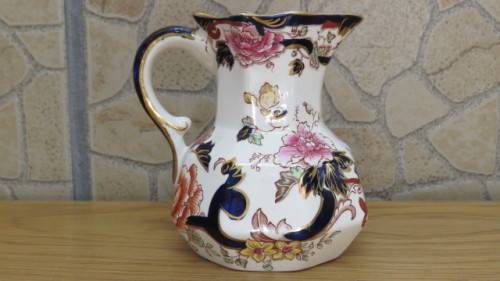 Superb Vintage Mason`s Ironstone Blue `Mandalay` Octagonal Hydra Jug H: 11 cm