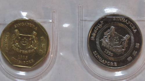 Singapore and Malaysia Uncirculated Coin and Stamp Set in Plastic Wallet Details in Description