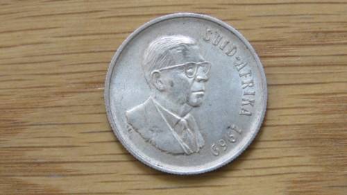 Republic of South Africa Silver 1969 One Rand Coin 15.1 g