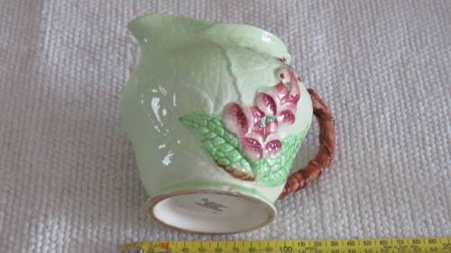 Fantastic Vintage Carlton Ware Custard Jug With Foxglove Pattern H: 11 cm