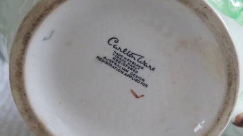 Fantastic Vintage Carlton Ware Custard Jug With Foxglove Pattern H: 11 cm