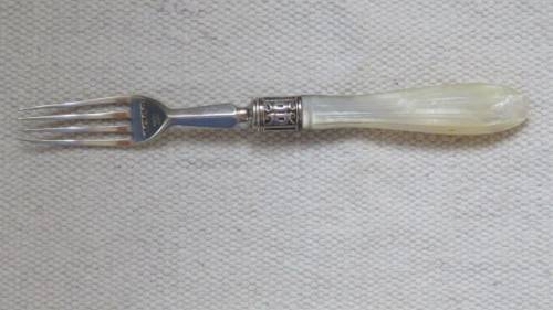 Hallmarked Henry Adcock Birmingham 1856-57 Silver Fork With Pearlised Handle 36 g