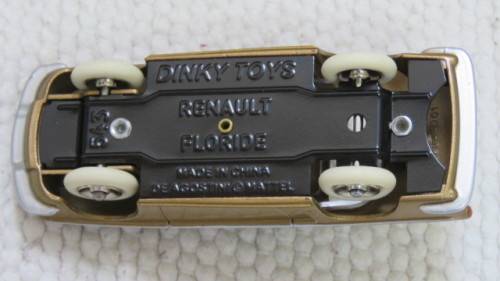 Superb Boxed DeAgostini Mattel Dinky Toys Renault `Floride` #543 Scale 1:43 L: 10 cm
